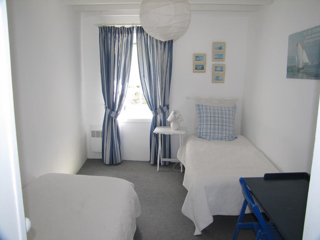 Gîte de La Ferme de La Cour Crasville  Chambre photo