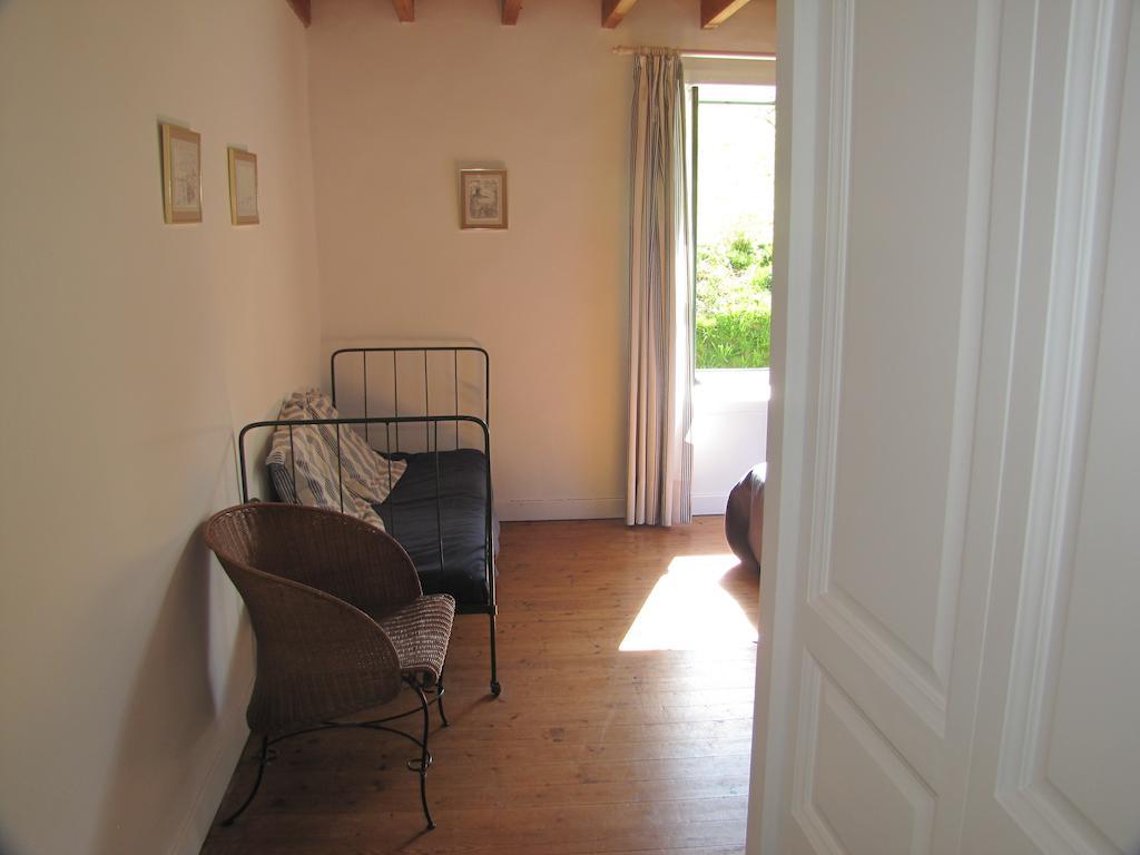 Gîte de La Ferme de La Cour Crasville  Chambre photo